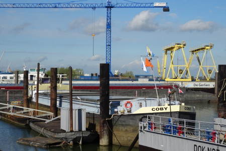 MVS Coby heeft nieuwe stalen vloer